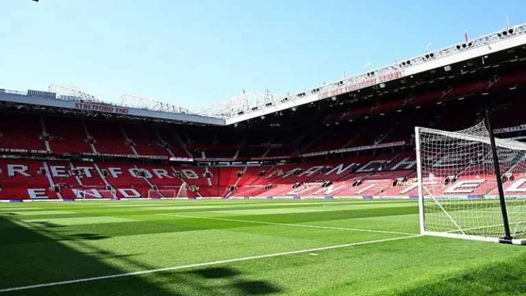 Manchester United Posts Record £666.5m Revenue Despite Poor League Finish
