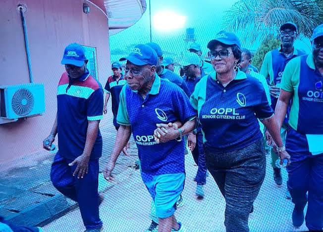 Obasanjo leads 100 senior citizens on 2.5km fitness walk in Abeokuta